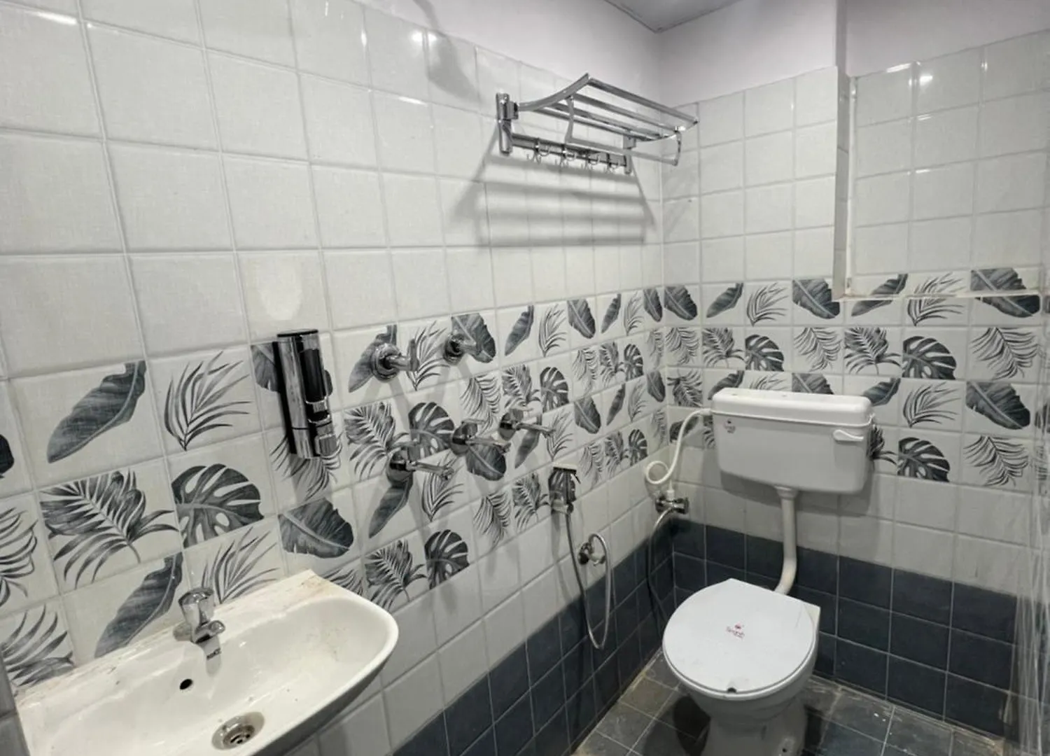 The Krishna Palace Varanasi Hostel
